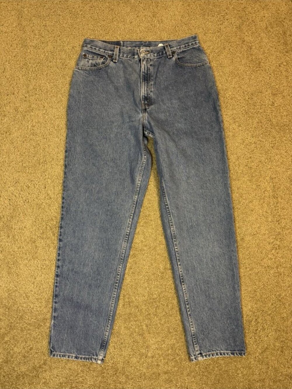 VTG LEVIS Jeans Tapered Relaxed 2002 Fit Sz 14 32x30 Retro Classic